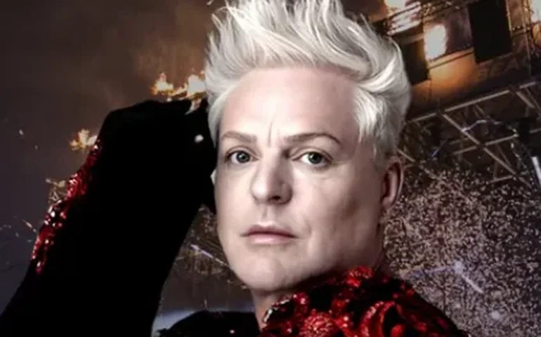 Voz do Erasure, do hit ‘A little respect’, Andy Bell jura: ‘Não é frustrante cantar essas músicas, são elas que pagam as contas’