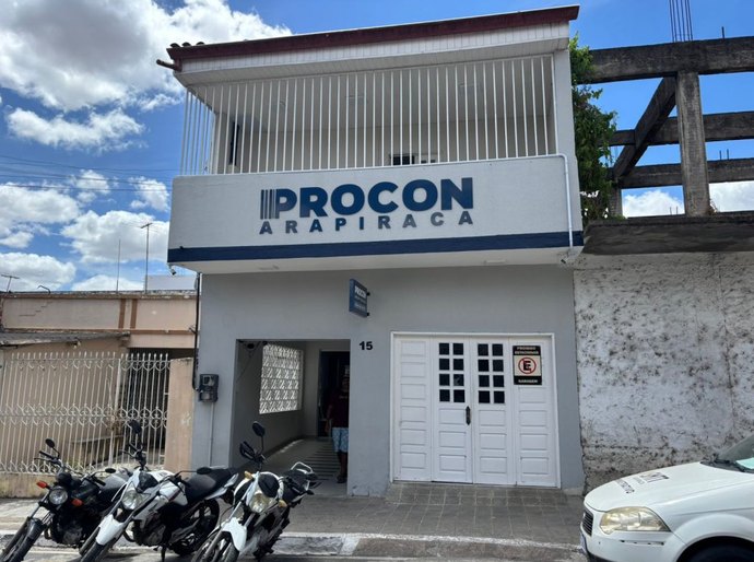 Procon Arapiraca monitora prejuízos de energia após fortes chuvas