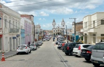 Alagoas terá protocolos de funcionamento das atividades econômicas em até 15 dias