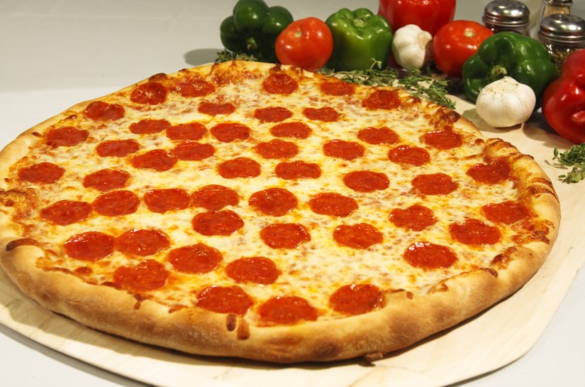 Dia Mundial da Pizza: iFood registra 35 milhões de pedidos de pizzas em 2024