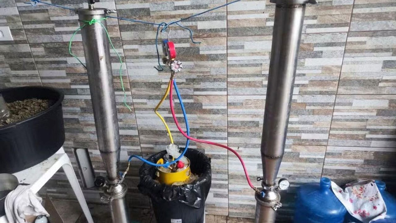 Quadrilha é presa por fabricar drogas em laboratório clandestino no litoral de SP