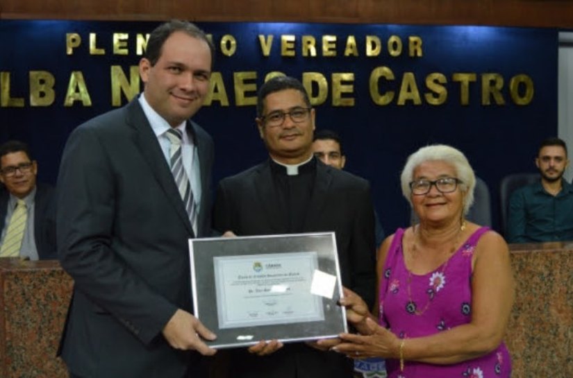 Padre Alex Sandro é o mais novo cidadão honorário maceioense