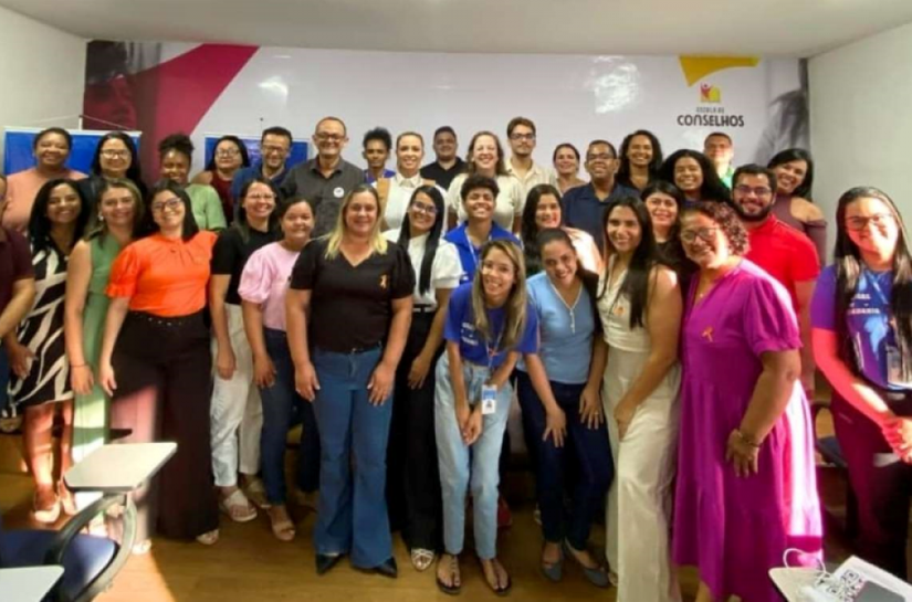 Membros do CMDCA de Campo Alegre participaram de capacitação em Maceió