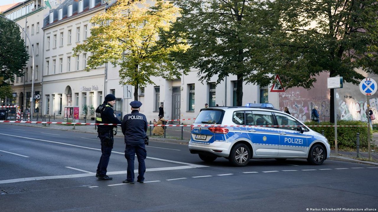 Polícia mata homem armado que tentava incendiar sinagoga na França