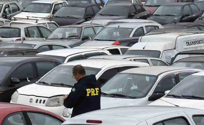 Alerta da PRF: Veículos retidos há mais de 60 dias em Alagoas poderão ser leiloados se não forem regularizados