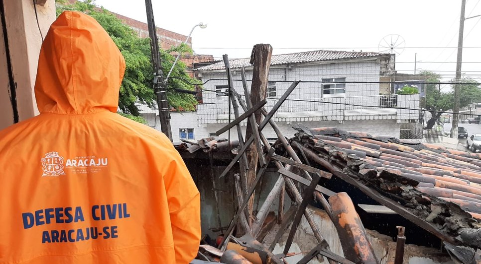 VENTO CHUVA DEFESA CIVIL ARACAJU / Foto: ASCOM/SEMDEC