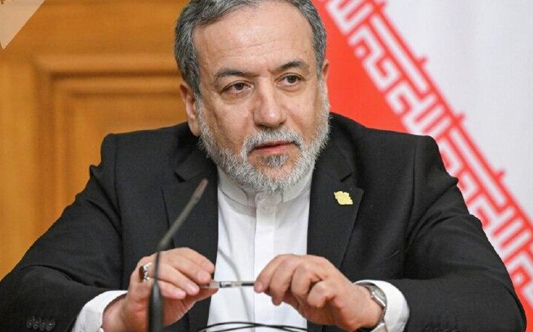 Líder supremo e presidente do Irã estão vivos, garante chanceler