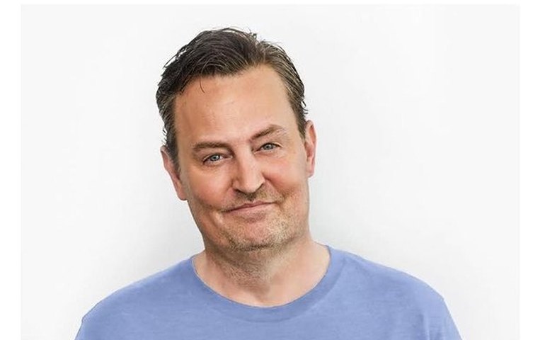 Matthew Perry, o Chandler de Friends, morre aos 54 anos