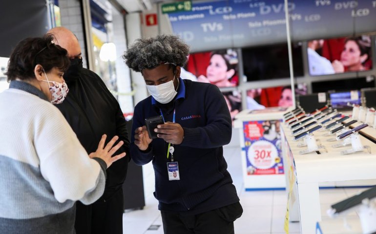 Via: lucro líquido operacional é de R$ 16 milhões no 2º trimestre, queda de 88%