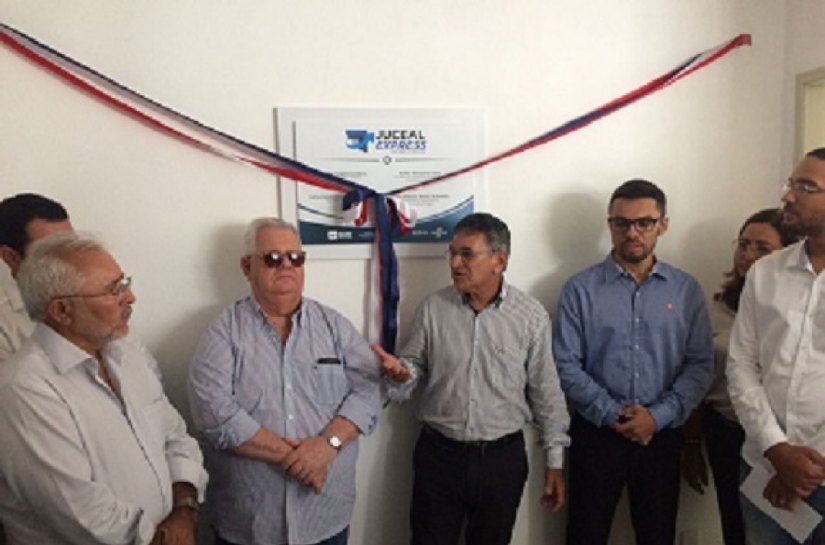 Juceal Express facilitará abertura de empresas em Delmiro Gouveia