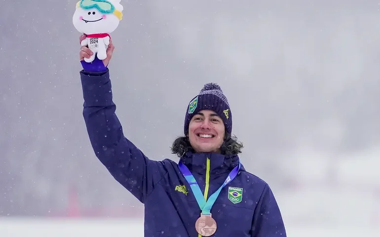 Medalha inédita no snowboard em Jogos da Juventude mostra evolução brasileira no gelo e na neve