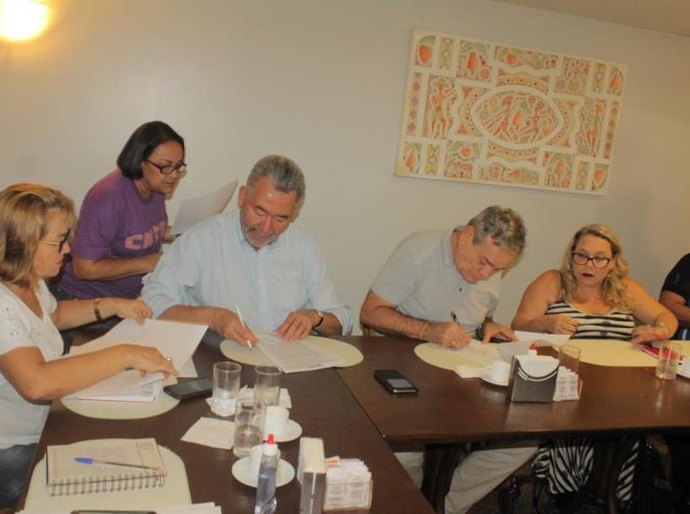 Sinteal obtém apoio de deputados federais contra reformas previdenciária e trabalhista