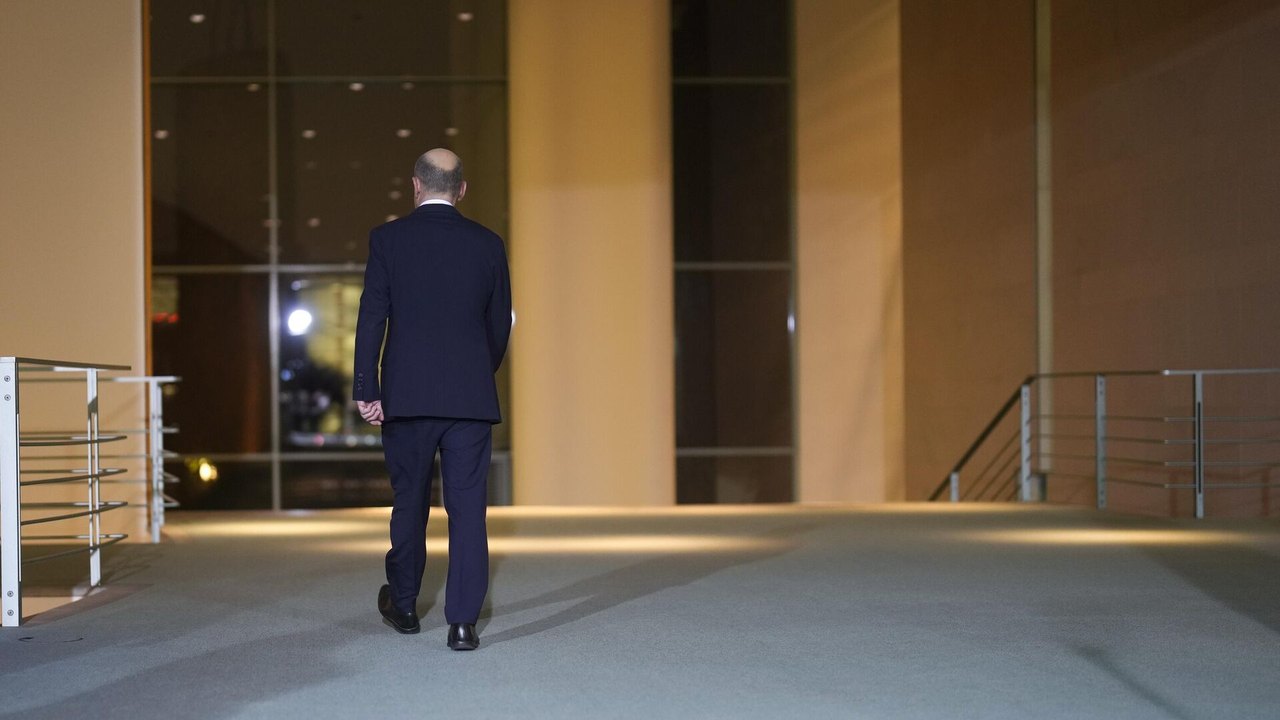 Olaf Scholz pode ver seu mandato ruir em votação na segunda-feira (16) no Bundestag; entenda