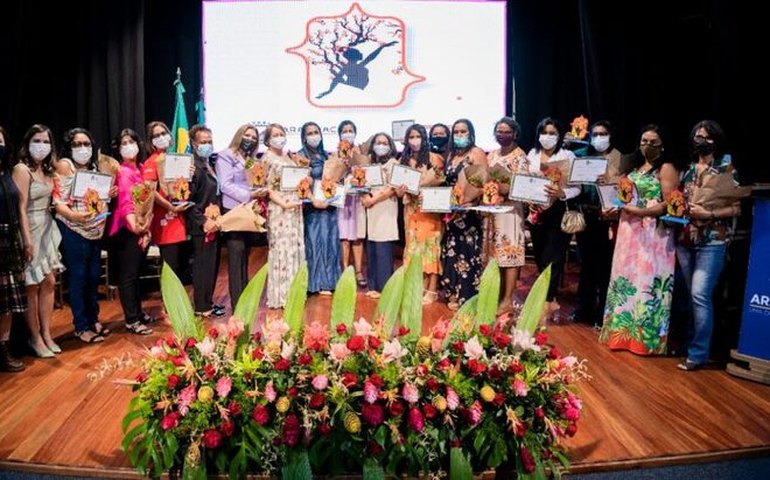 Prefeitura lança edital para III Prêmio Mulher Raiz