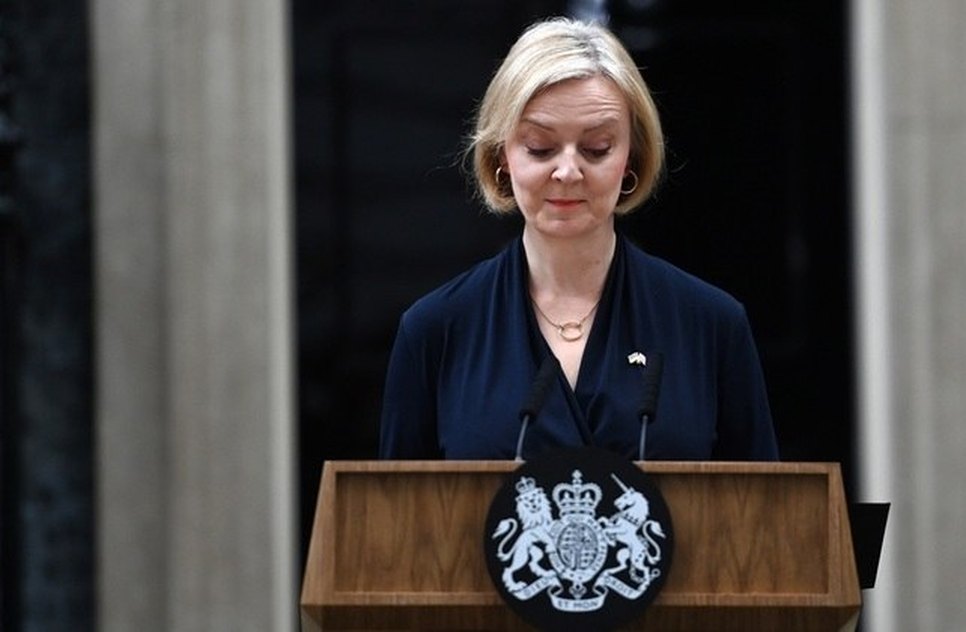 efe-liz-truss-renuncia-cargo-1500-20102022100756297 / Foto: ANDY RAIN/EFE
