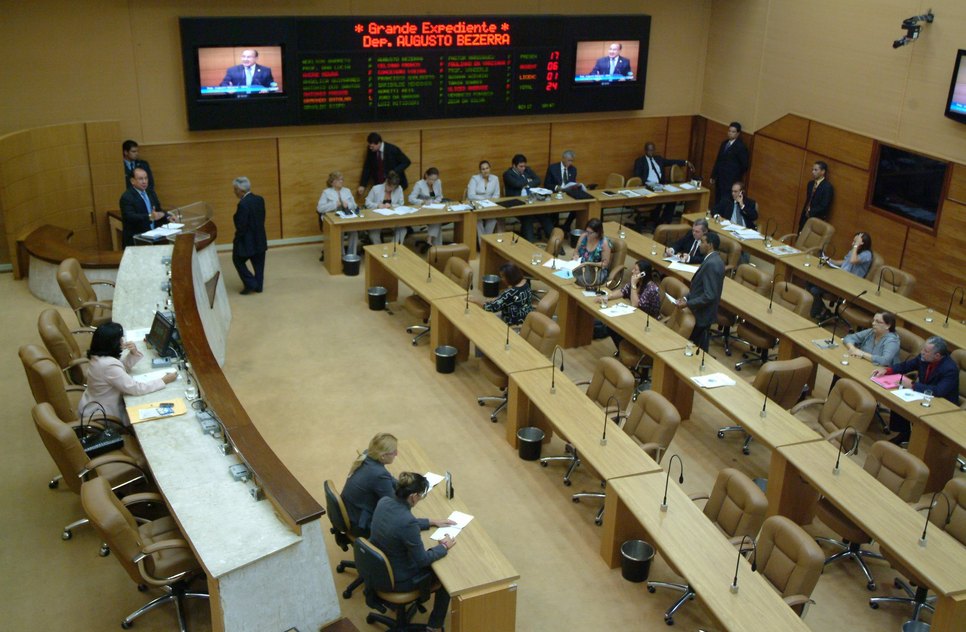 assembleia legislativa maria odilia 300409 405.JPG