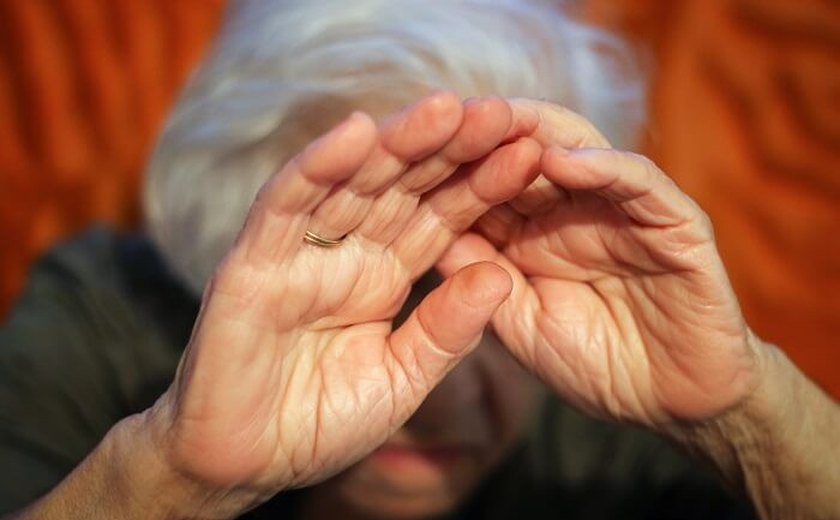 Polícia Civil apura denúncia de maus-tratos contra idosa de 91 anos em União dos Palmares