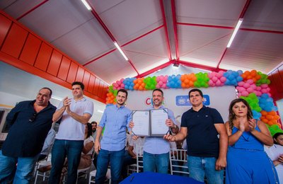 Paulo Dantas inaugura em Pindoba mais uma Creche Cria