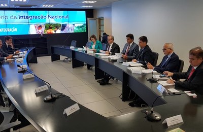 Em Brasília, Rui Palmeira participa de reunião da FNP