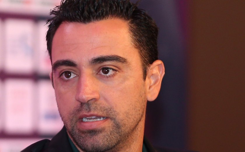 Xavi Hernández desconversa sobre possibilidade de se tornar técnico do Barcelona