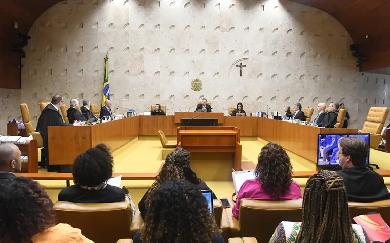 Supremo analisa remoção de postagens sem ordem judicial