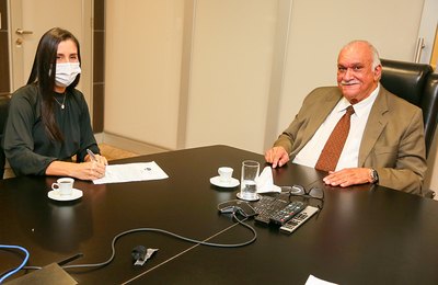 Presidente do TJAL empossa juíza Paula Pontes na Comarca de Murici