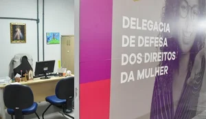 Suspeita foi encaminhada à delegacia especializada de atendimento à mulher