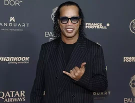 Ronaldinho Gaúcho voltará aos gramados aos 46 anos por clube da Itália