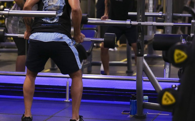 Comissão de Esportes avalia dedução no IR de gasto com academia