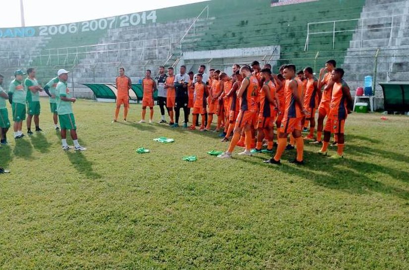 Coruripe faz último coletivo para estreia na Copa do Brasil