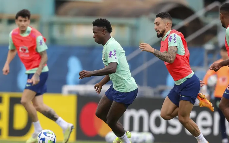 Brasil faz primeiro treino no CT do Palmeiras desfalcado de 4 jogadores e em clima de tensão