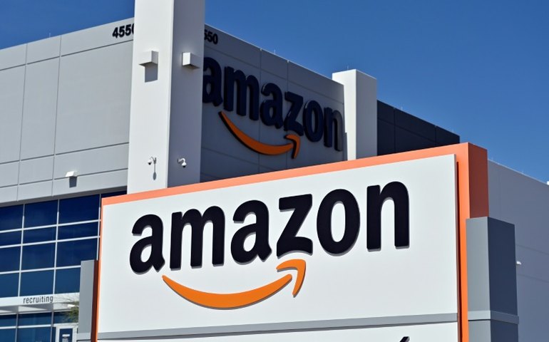 Trabalhadores da Amazon em NY rejeitam sindicato em reversão após vitória