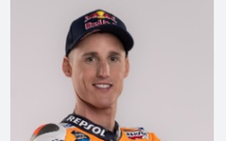 Espargaró vence sprint da etapa da Catalunha da MotoGP após queda de 3 líderes