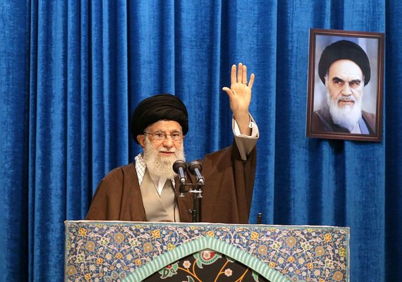 Líder supremo do Irã ameaça revidar em caso de ataque dos EUA