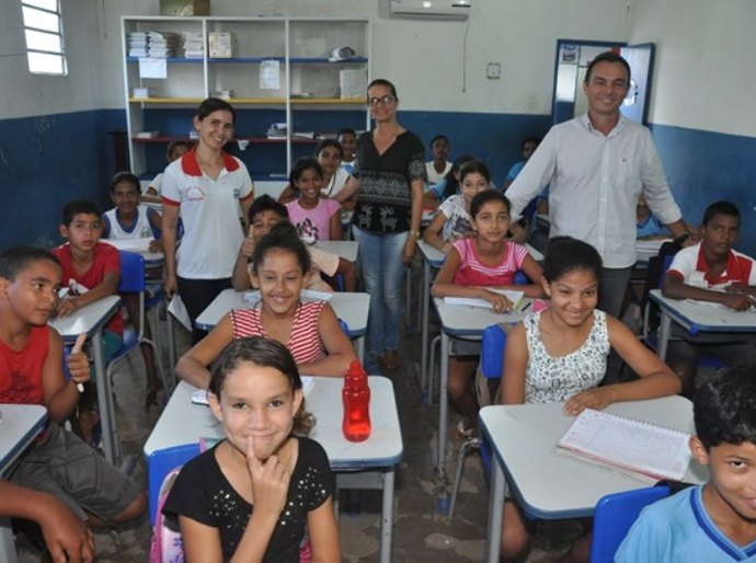 Anadia: prefeito Celino Rocha visita escolas municipais e projeto melhorias