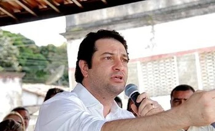 Ex-prefeito Toninho Lins em foto de 2016