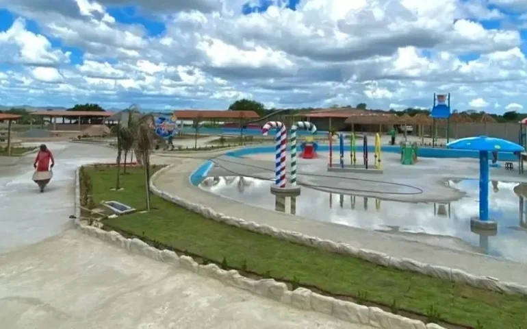 Justiça Federal determina paralisação e desmonte de parque aquático e polo industrial em área indígena Xukuru-Kariri