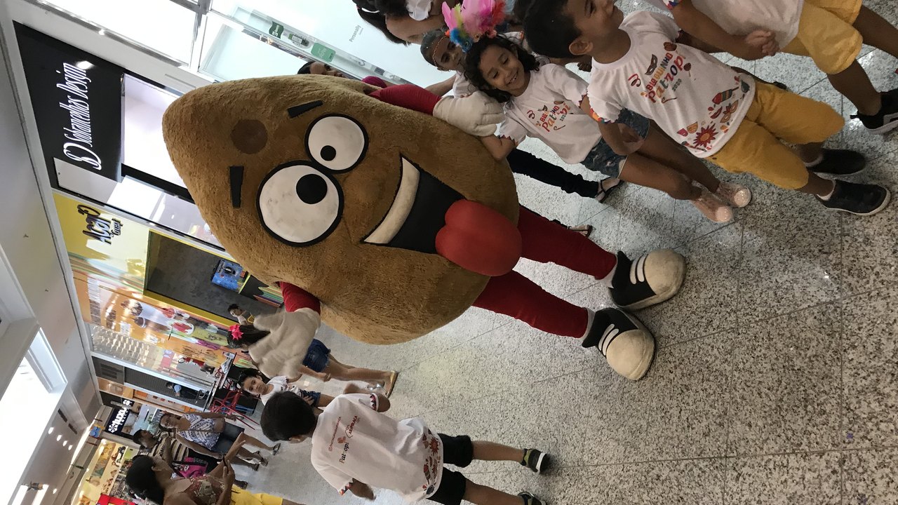 Bloquinhos de carnaval infantis animam prévia carnavalesca em Arapiraca