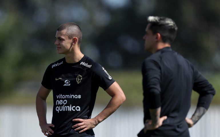 Moscardo passa por cirurgia de apendicite e desfalca o Corinthians na ida da Copa do Brasil