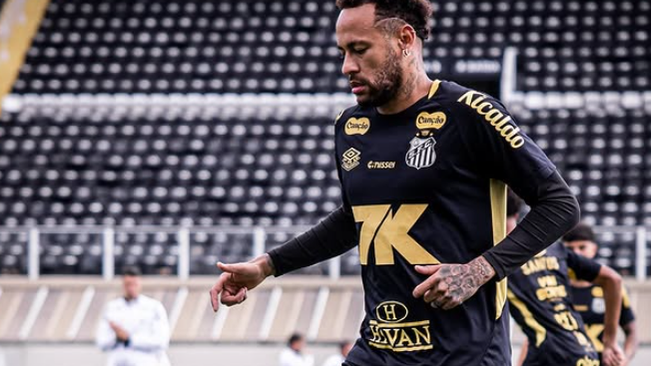 Neymar completa 2 anos longe da seleção, e volta fica cada vez mais distante