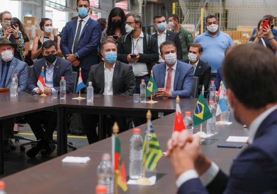 Vacinação contra a Covid-19 começa nesta terça-feira (19) em Alagoas