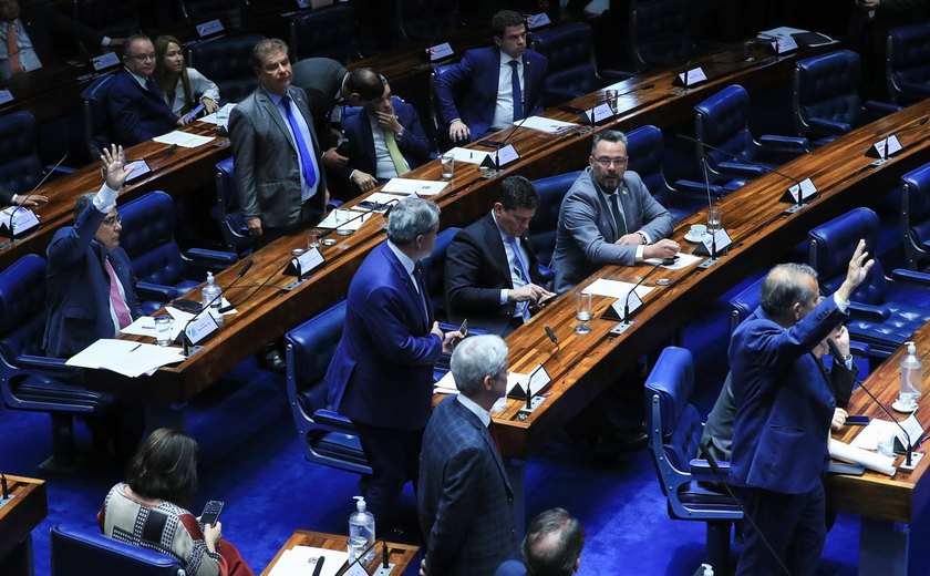 Senado aprova projeto com regras para liberar emendas parlamentares