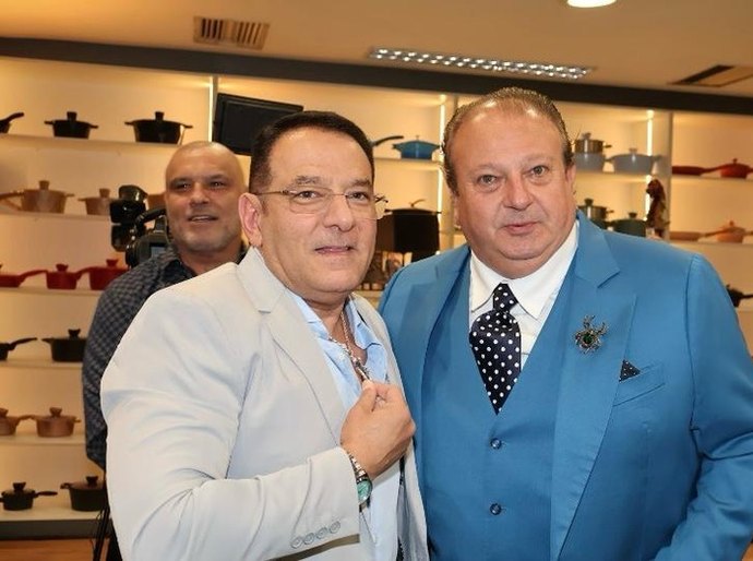 Erick Jacquin e personalidades movimentam a Vila Mariana em inauguração exclusiva da Moncoc