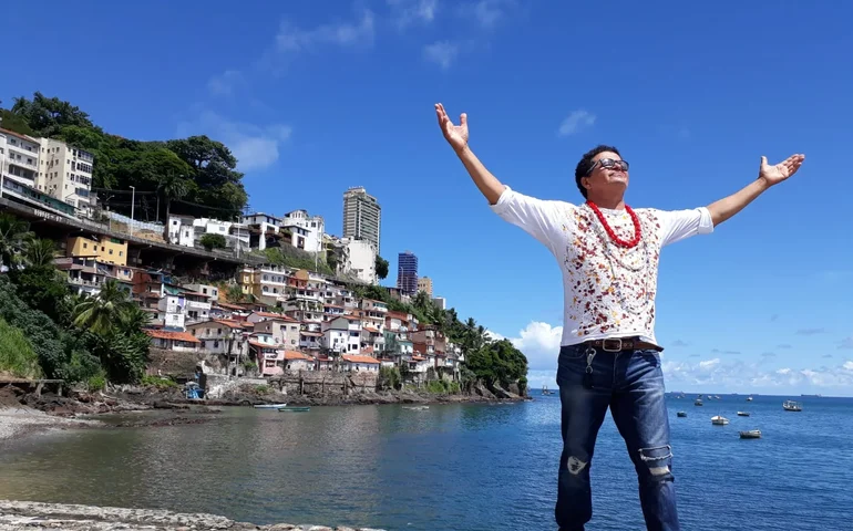 De Lula à Emmanuel Macron, obras de arte do ‘Pintor dos Orixás’ Ed Ribeiro são destaque entre autoridades internacionais