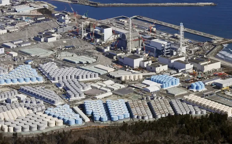 Usina nuclear de Fukushima, no Japão, tem vazamento de água; não há sinal de contaminação