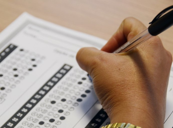 Candidatos têm novo prazo para pagamento da taxa de inscrição em concurso da Câmara