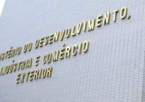 Manufaturados foram os mais impactados pela greve, diz MDIC