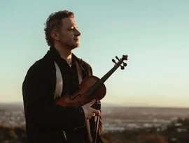 Lucas Lima relata tentativa de assalto em São Paulo e mostra ferimentos leves