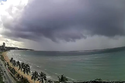 Inmet emite alerta de chuvas para Maceió e mais 33 alagoanos