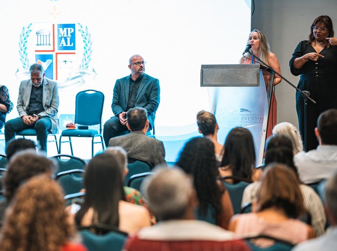 Ministério Público de Alagoas recebe da Semarh comenda Guardião das Águas